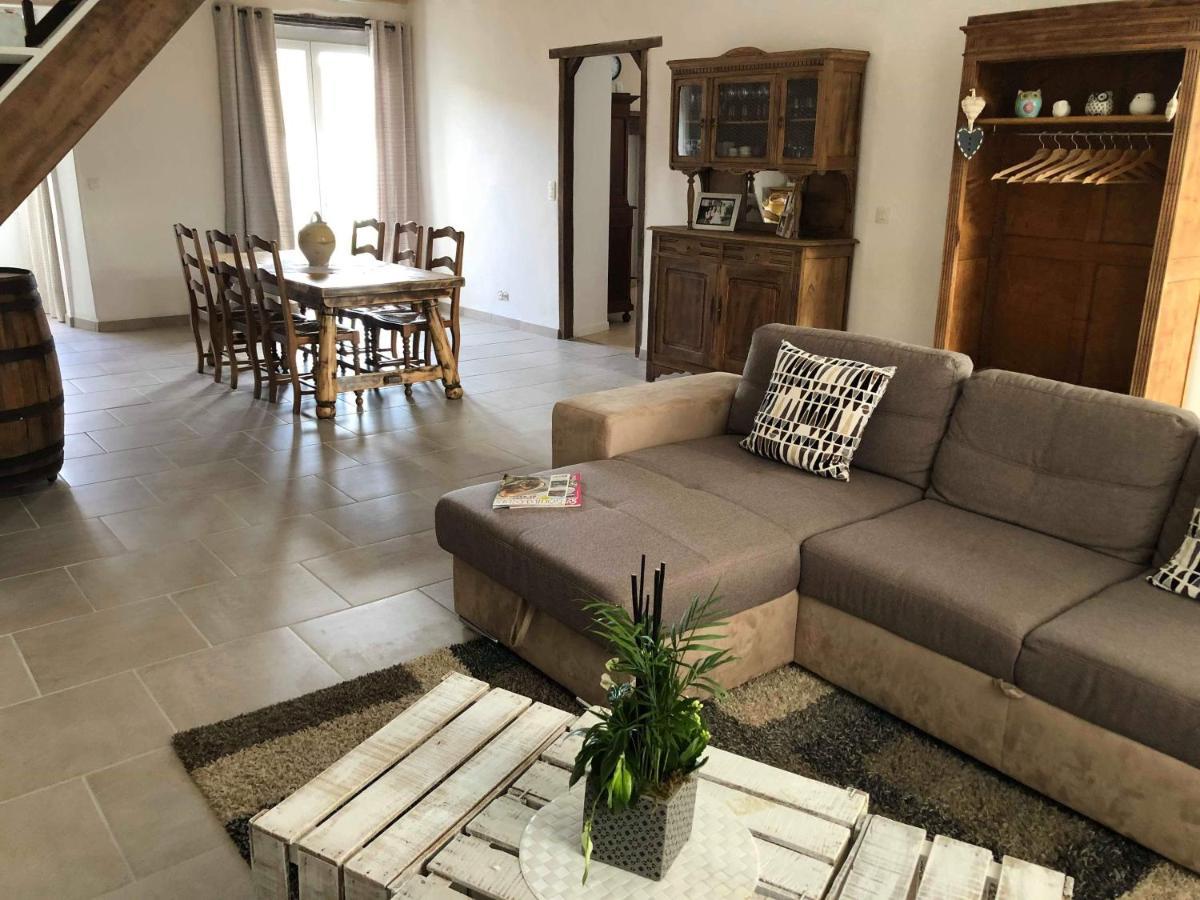 Bed and Breakfast Les Hirondelles Puyoo Zewnętrze zdjęcie