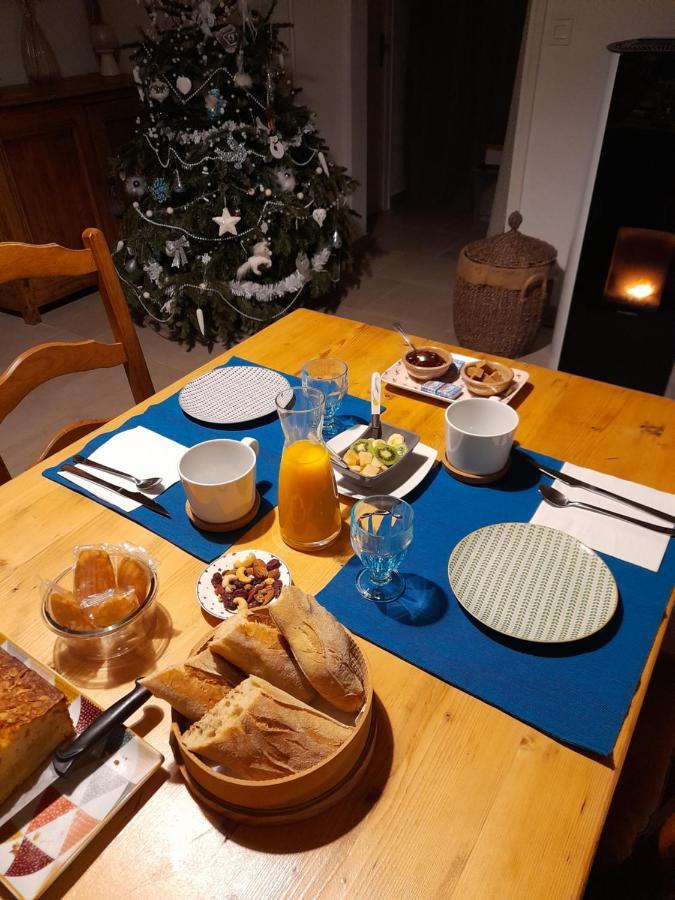 Bed and Breakfast Les Hirondelles Puyoo Zewnętrze zdjęcie